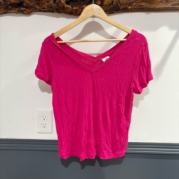 CAbi Pink Fitted Cap Sleeve Tee - Picture 6 of 10
